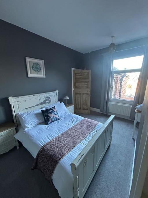 Comfy 3 Bedroom Free Parking In Doncaster Holiday home Balby